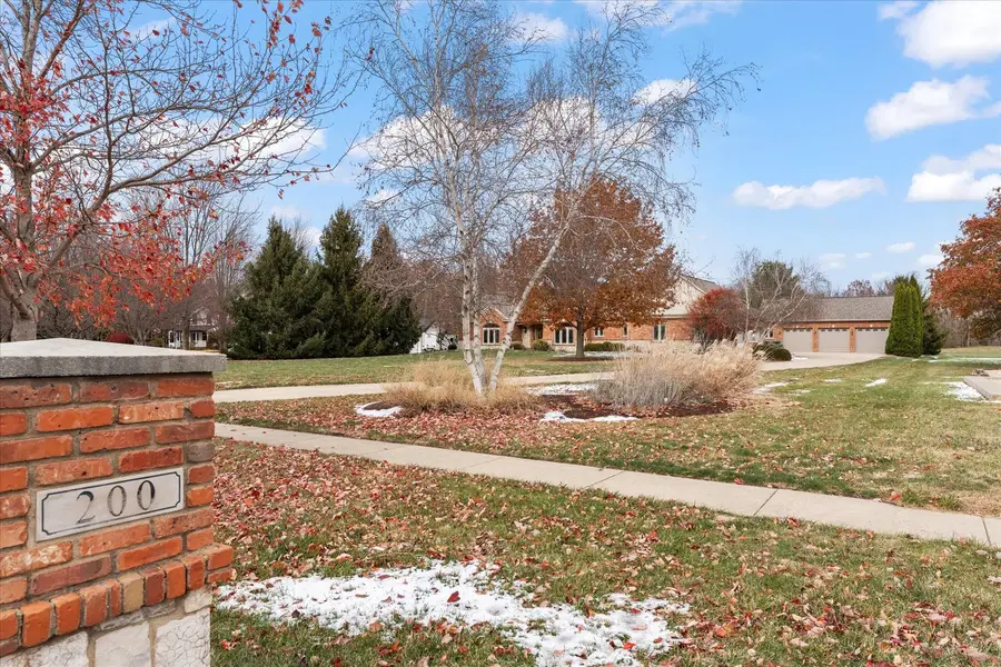 200 Riverbend Boulevard, Mahomet, IL 61853 - Image #3