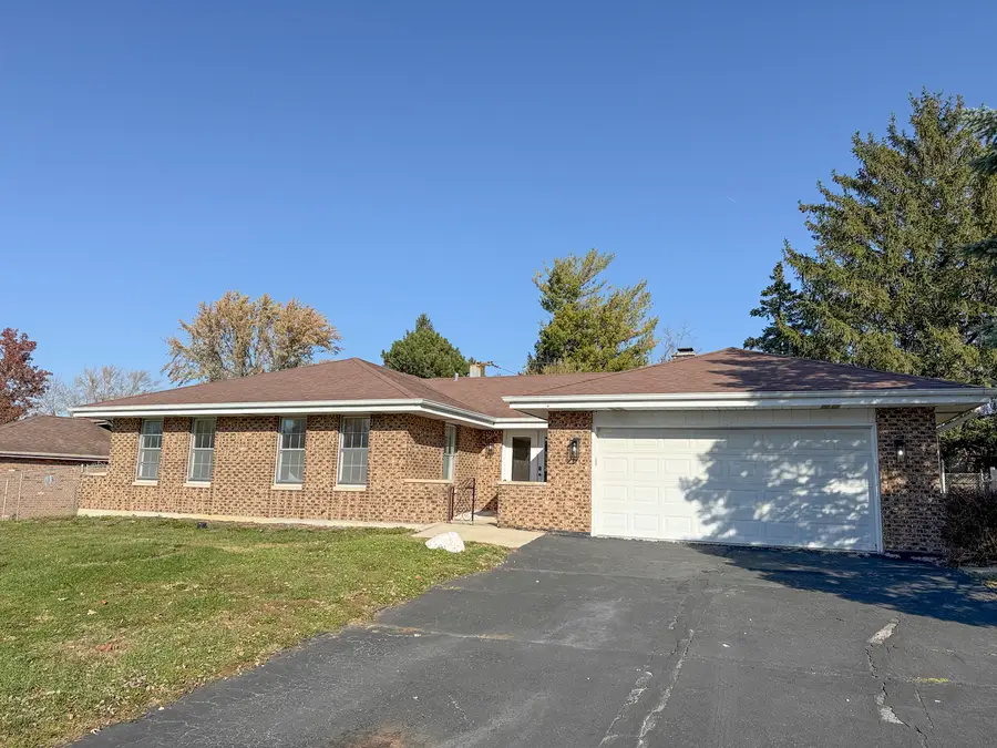 823 Bradoc Street, Chicago Heights, IL 60411 - Image #2