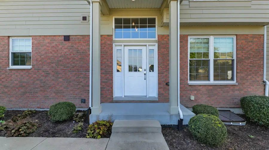 8408 Dawn Lane, Darien, IL 60561 - Image #2