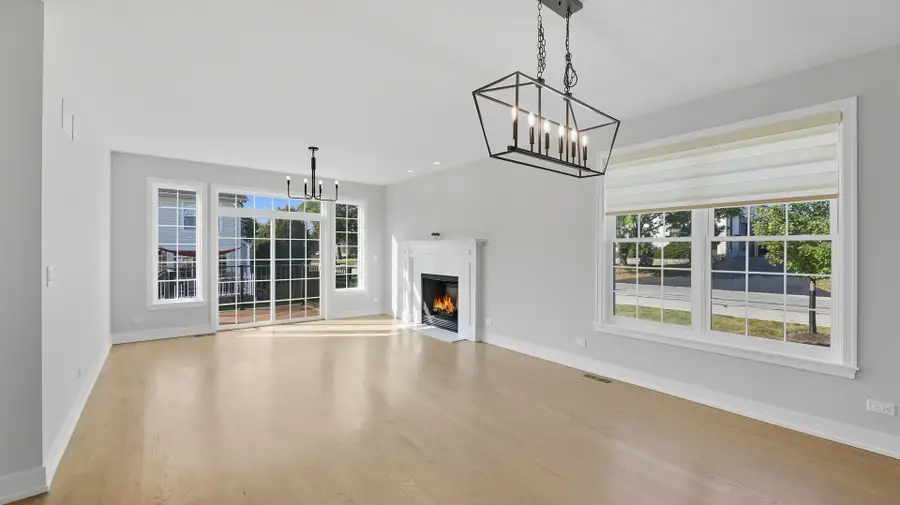 8408 Dawn Lane, Darien, IL 60561 - Image #3