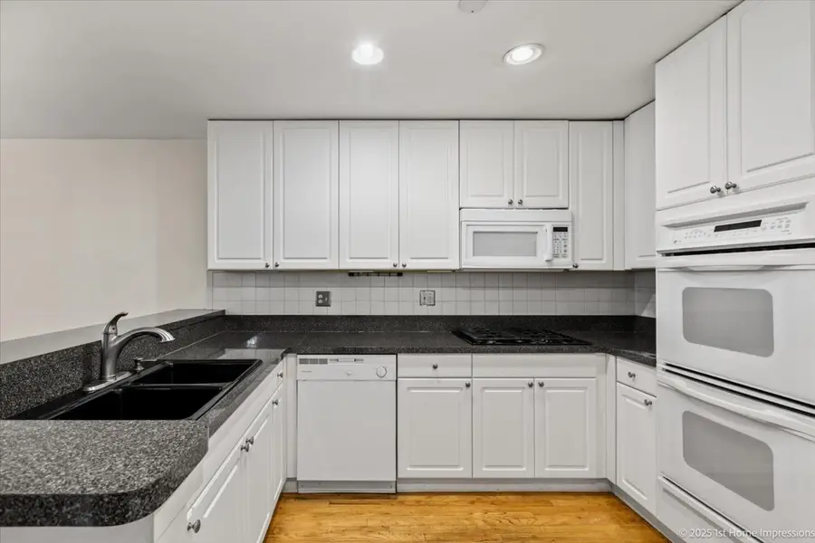 1812 S State Street #34, Chicago, IL 60616 - Image #2