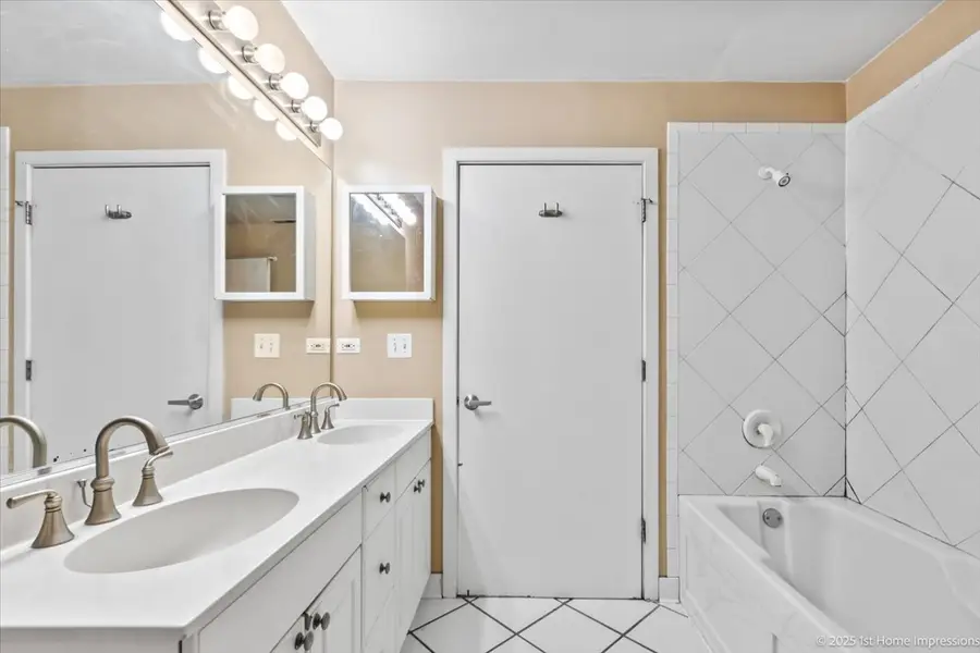 1812 S State Street #34, Chicago, IL 60616 - Image #3