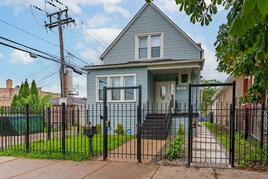 7115 S Rockwell Street, Chicago, IL 60629 - Image #3