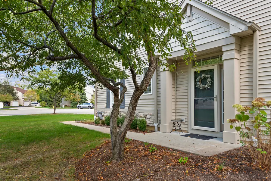745 Dillon Court, Grayslake, IL 60030 - Image #2