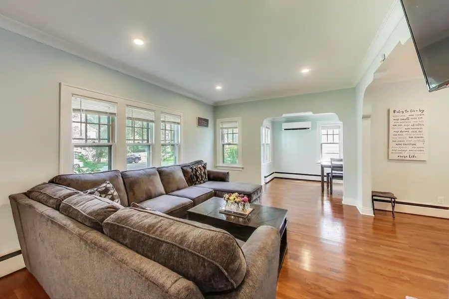 2818 Emmaus Avenue, Zion, IL 60099 - Image #3