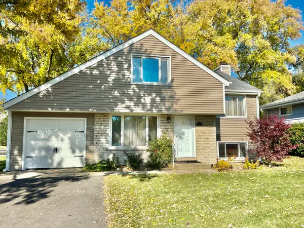 758 Maple Avenue, Lisle, IL 60532