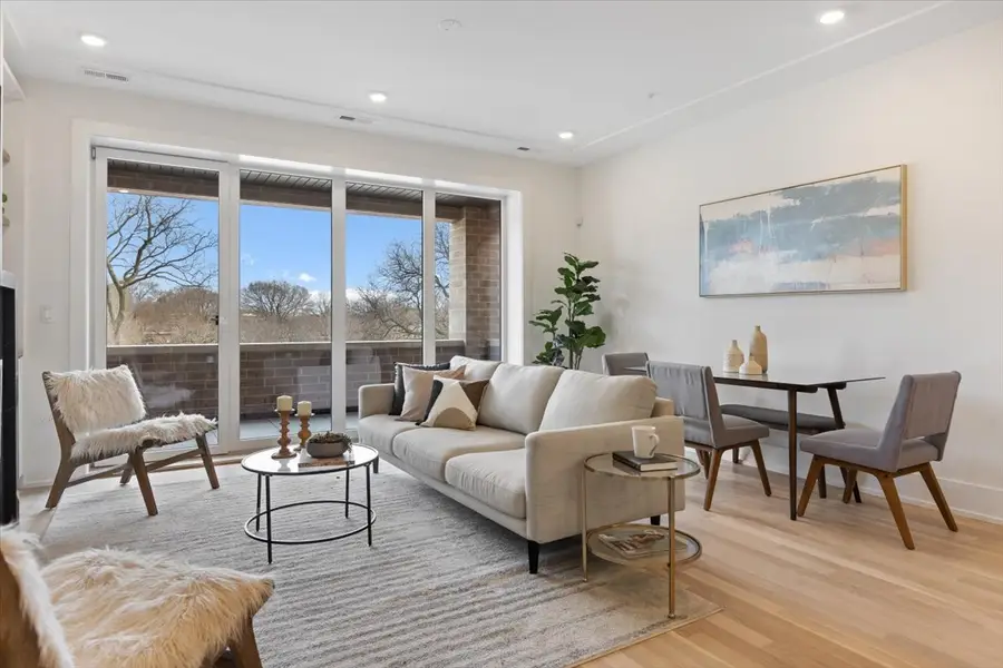 Address Withheld By Seller, Chicago, IL 60625 - Image #3