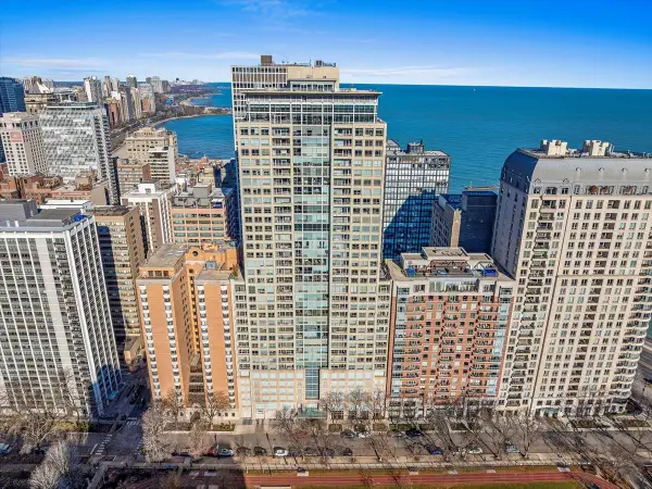 250 E Pearson Street #1601, Chicago, IL 60611
