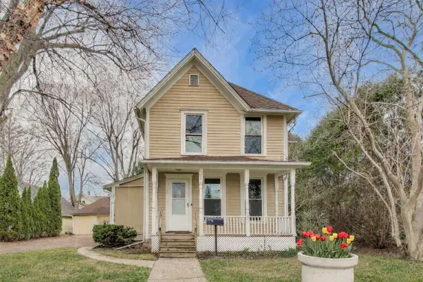 405 W Brown Street, Harvard, IL 60033