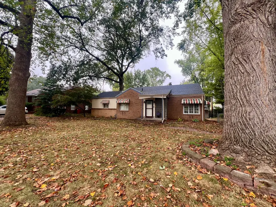 1606 W Union Street, Champaign, IL 61821 - Image #2