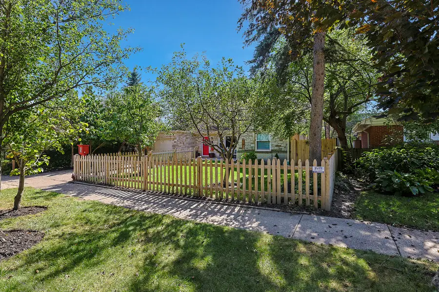 2611 Lake Avenue, Wilmette, IL 60091 - #3