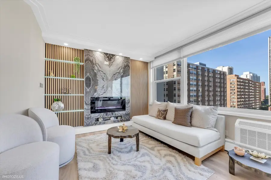 336 W Wellington Avenue #1002, Chicago, IL 60657 - Image #3