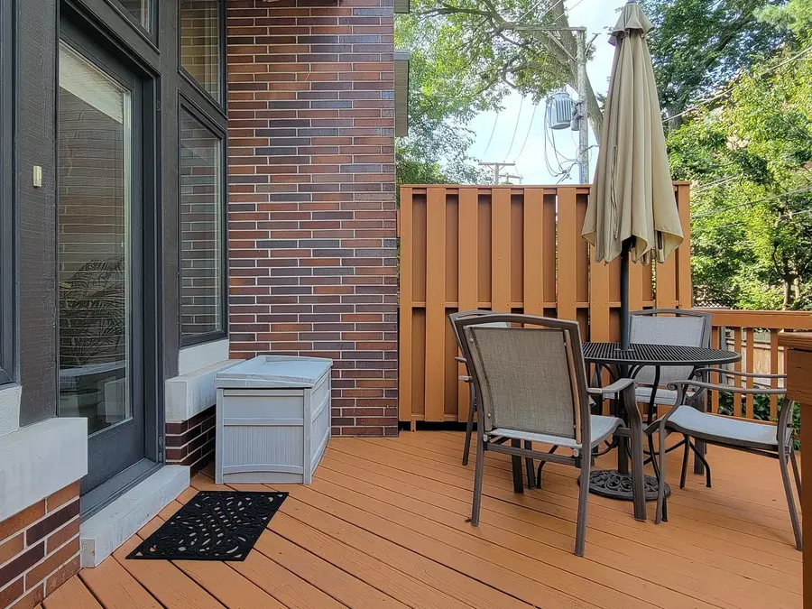 Address Withheld By Seller, Chicago, IL 60615 - Image #2