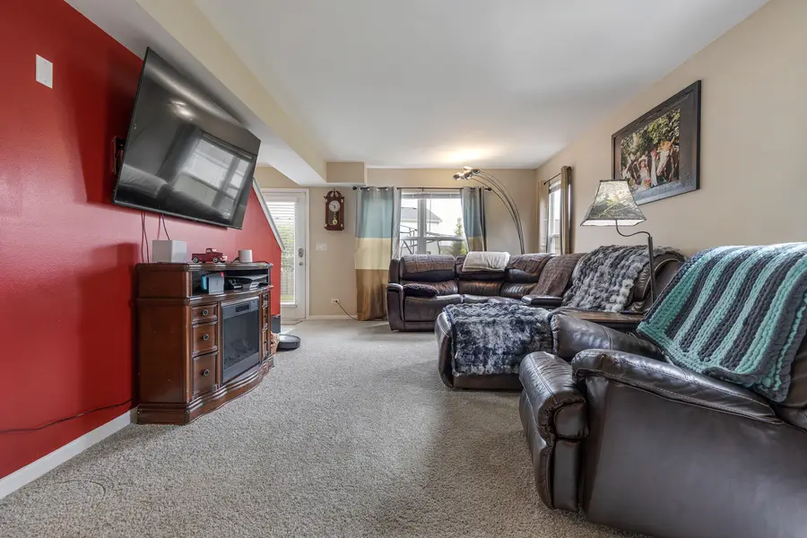 1929 Diamond Head Trail, Pingree Grove, IL 60140 - Image #2