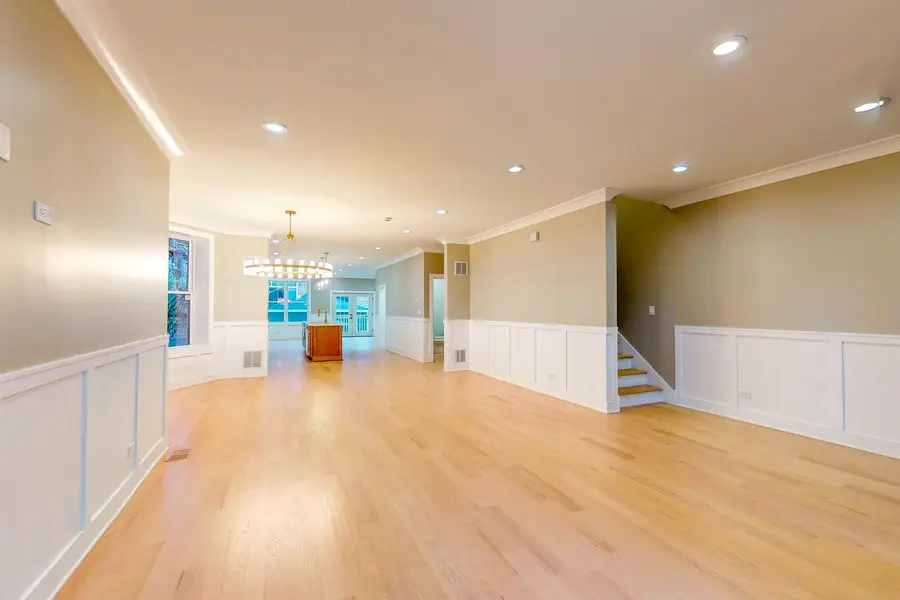 Address Withheld By Seller, Chicago, IL 60618 - Image #3