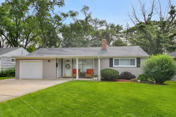 119 N Dorchester Avenue, Wheaton, IL 60187