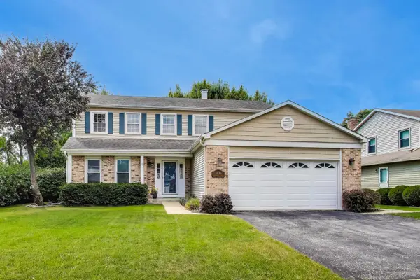 2608 N Wilshire Lane, Arlington Heights, IL 60004