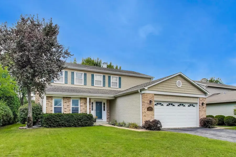 2608 N Wilshire Lane, Arlington Heights, IL 60004 - Image #2
