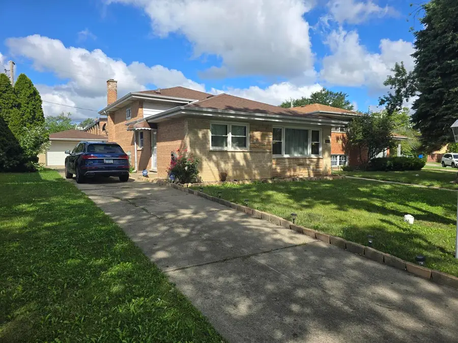 8936 Ozark Avenue, Morton Grove, IL 60053 - Image #2