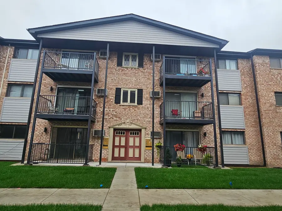 5349 N Delphia Avenue #150, Chicago, IL 60656 - Image #3