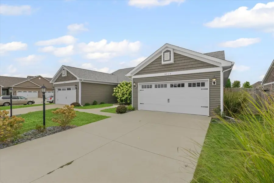3019 E Stillwater Landing, Urbana, IL 61802 - Image #3