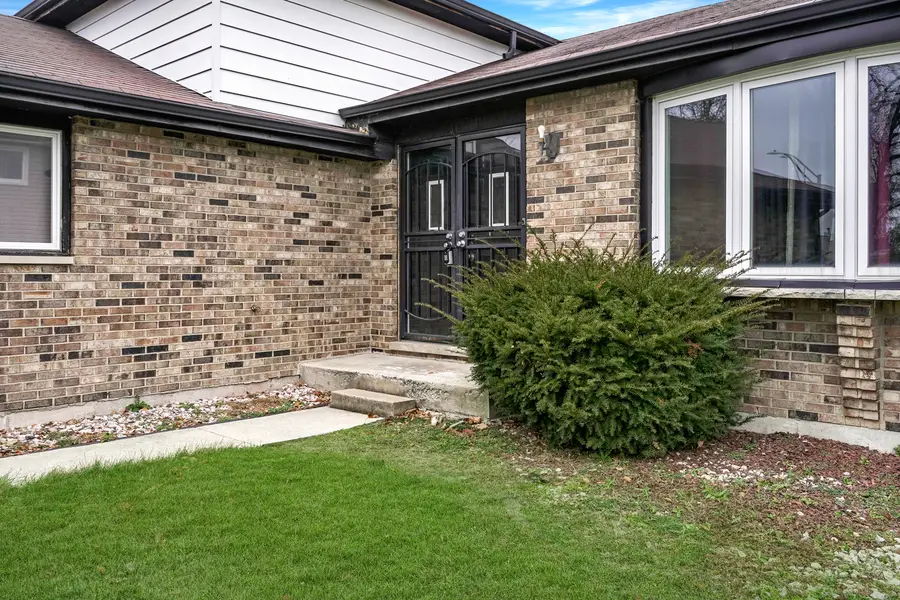 6200 Marsh Lane, Matteson, IL 60443 - Image #3