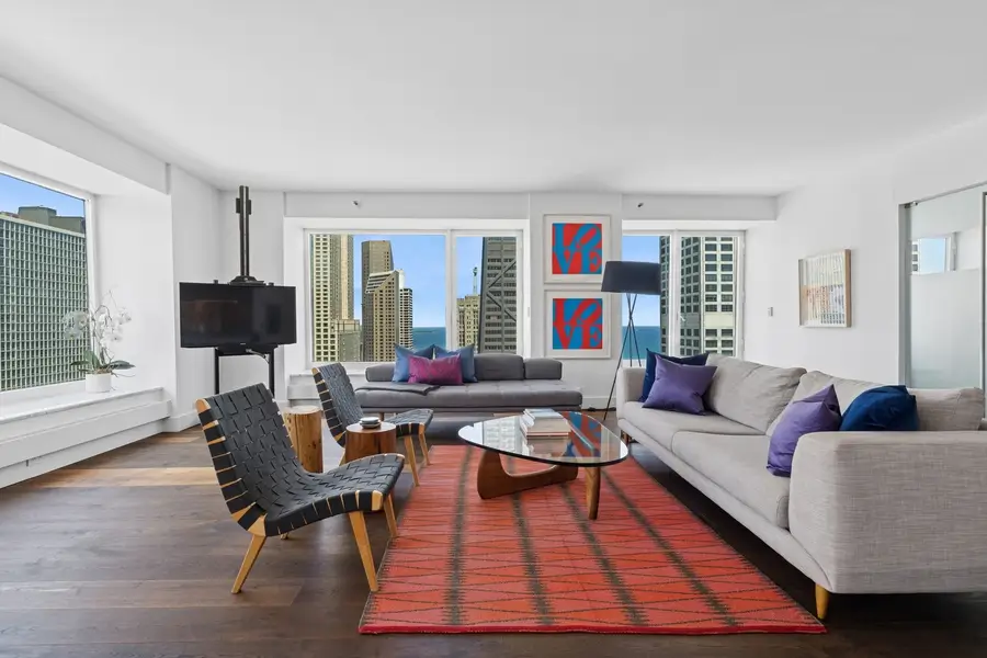 161 E Chicago Avenue #31F, Chicago, IL 60611 - Image #2