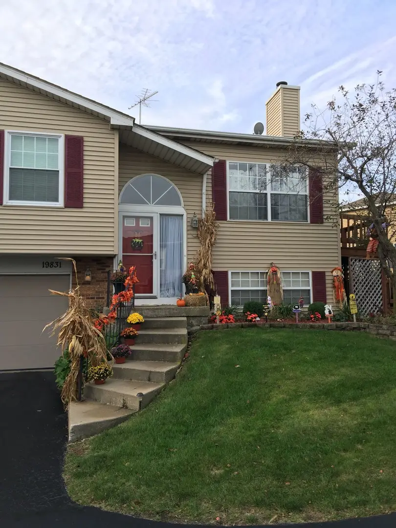 19831 S Edinburgh Lane, Frankfort, IL 60423 - Image #1