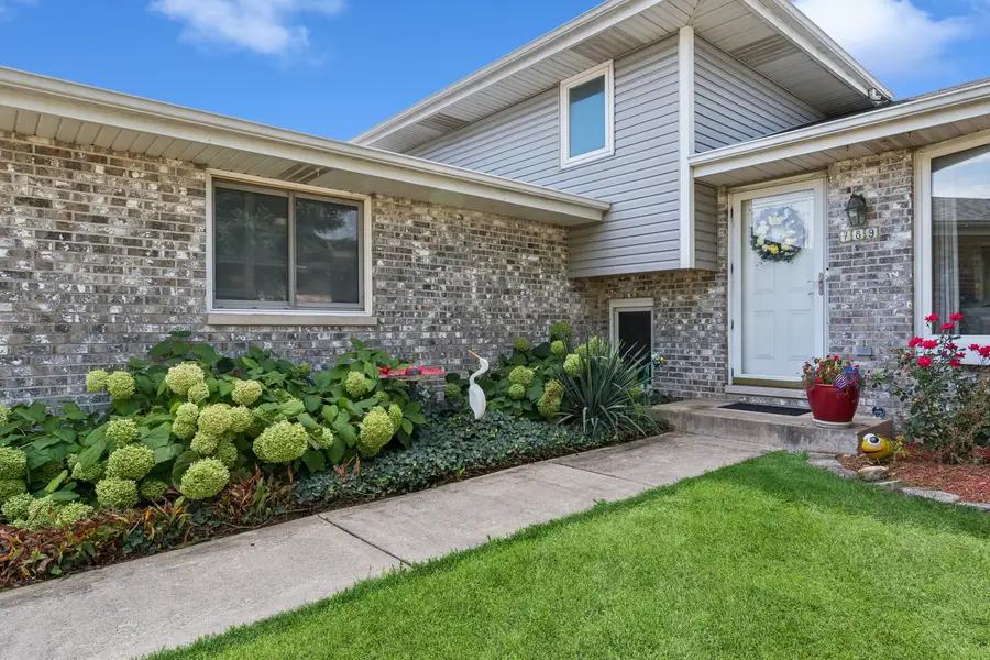 Address Withheld By Seller, Romeoville, IL 60446 - Image #2