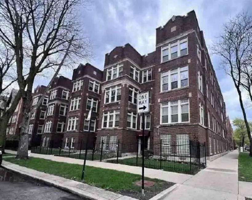 2230 E 70th Place #204, Chicago, IL 60649 - Image #3