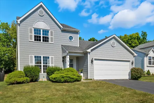 66 W Lindsay Drive, Round Lake Beach, IL 60073