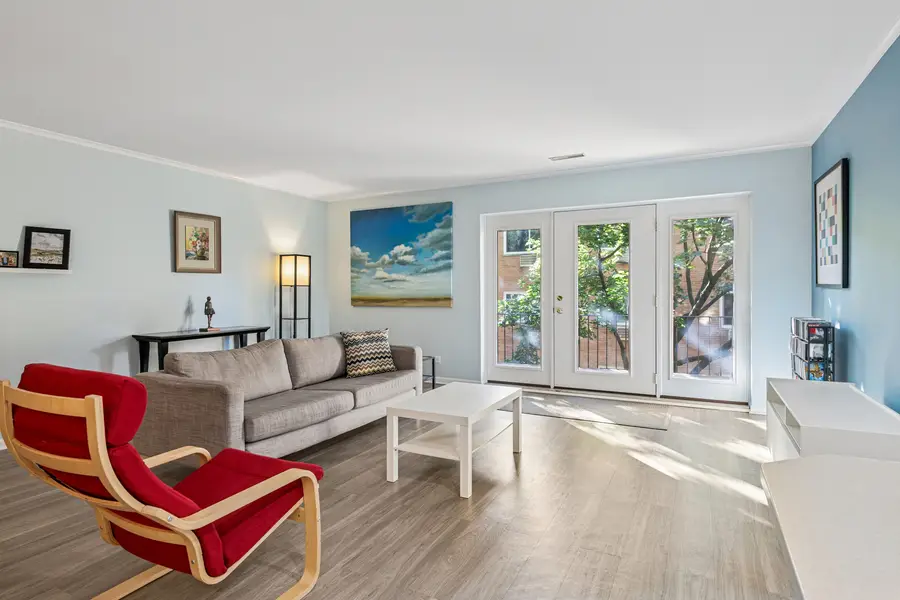 221 N Kenilworth Avenue #313, Oak Park, IL 60302 - Image #2