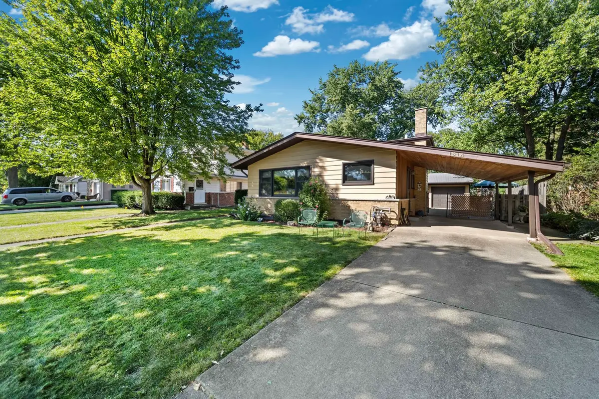 1814 Illinois Road, Northbrook, IL 60062 - Image #1