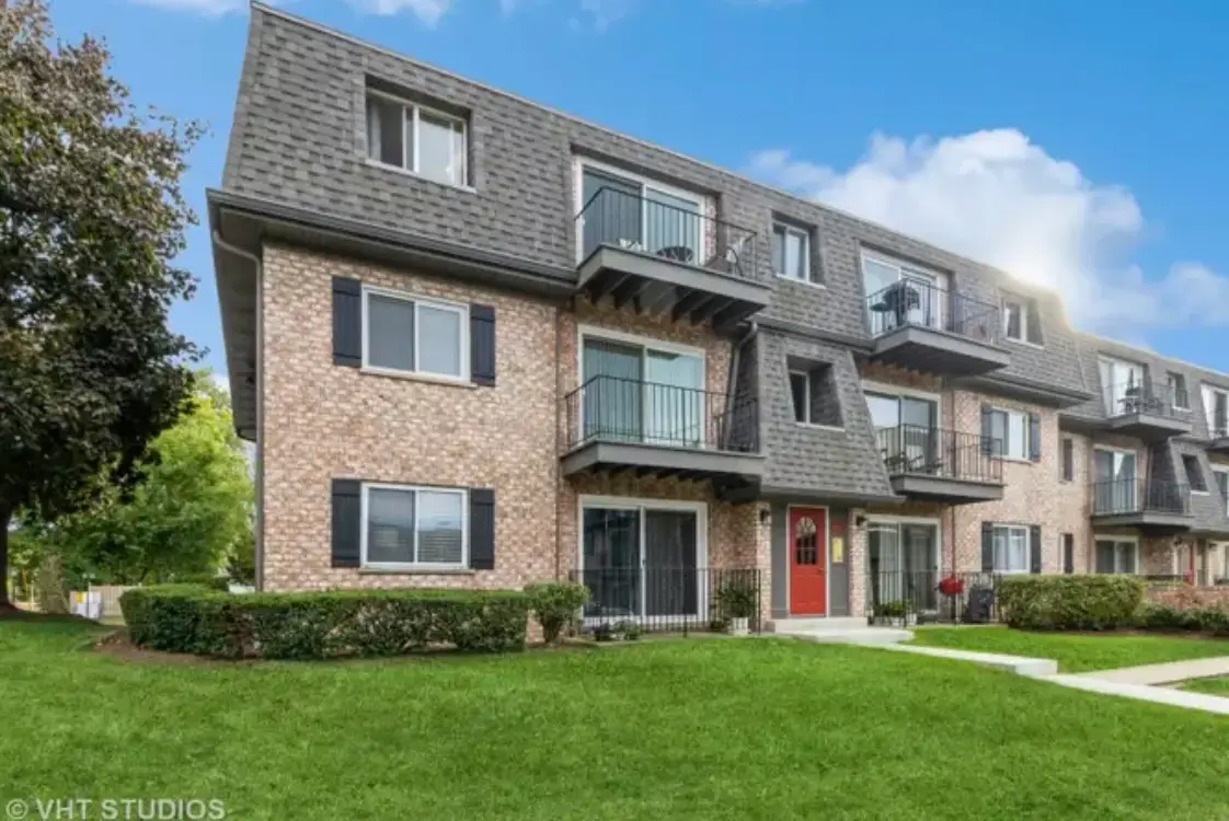 912 S Plum Grove Road #321, Palatine, IL 60067 - Image #1