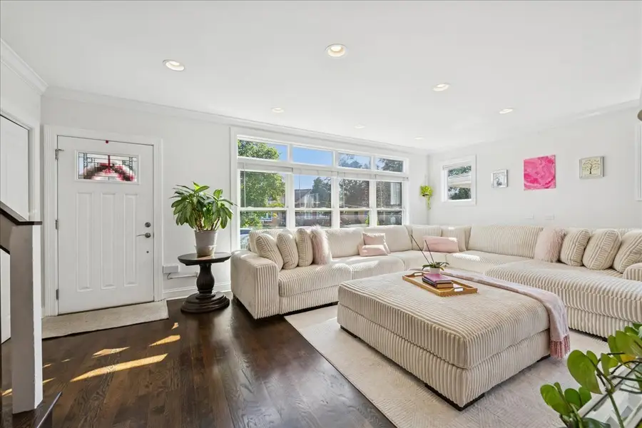 3544 N Nagle Avenue, Chicago, IL 60634 - Image #2