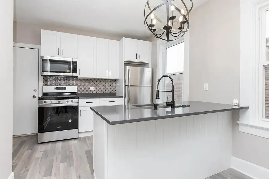 2015 N Bingham Street, Chicago, IL 60647 - Image #2