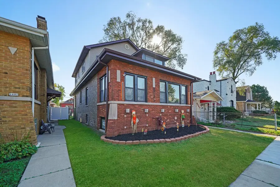 8035 S Blackstone Avenue, Chicago, IL 60619 - Image #3