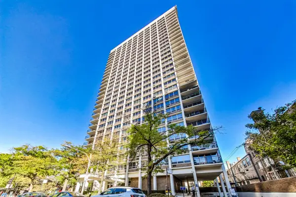 88 W Schiller Street #305L, Chicago, IL 60610