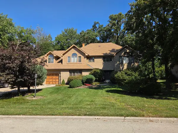 2450 Saint Andrews Drive, Olympia Fields, IL 60461