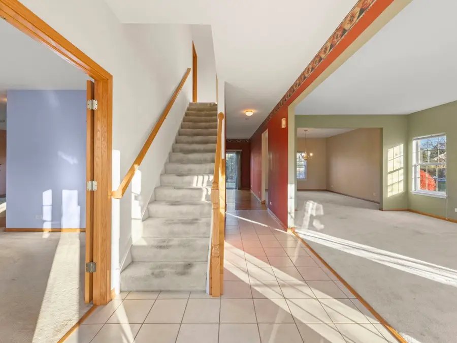 2532 Sagamore Circle, Aurora, IL 60503 - Image #2