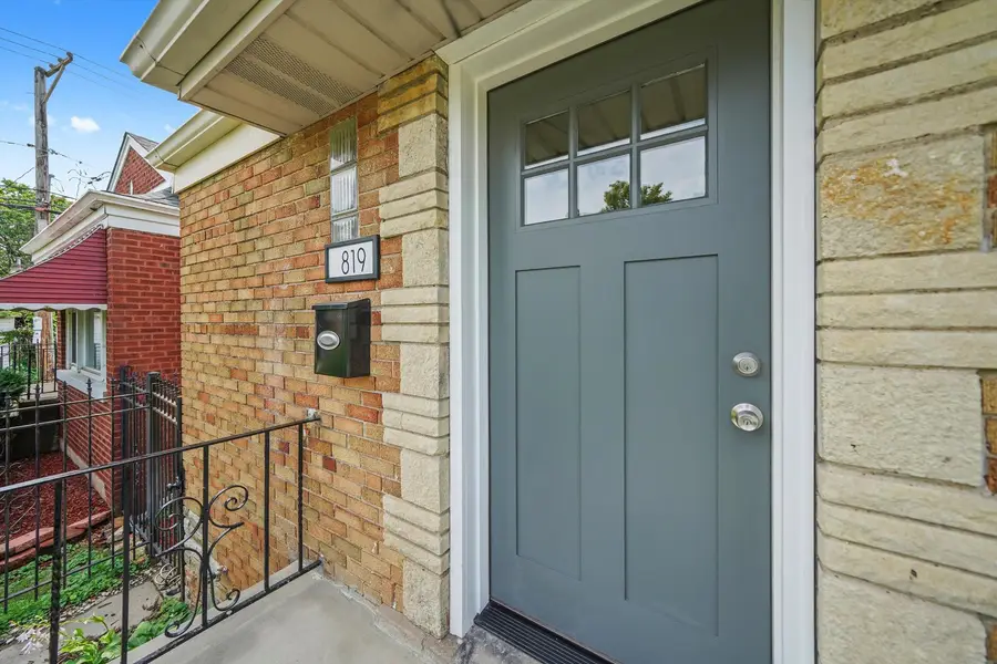 819 E 98th Place, Chicago, IL 60628 - Image #3
