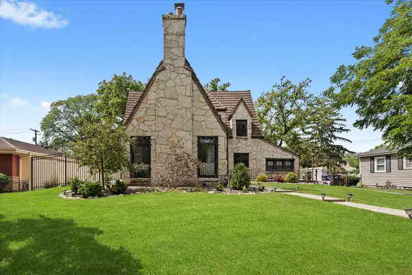 1772 Birch Street, Des Plaines, IL 60018