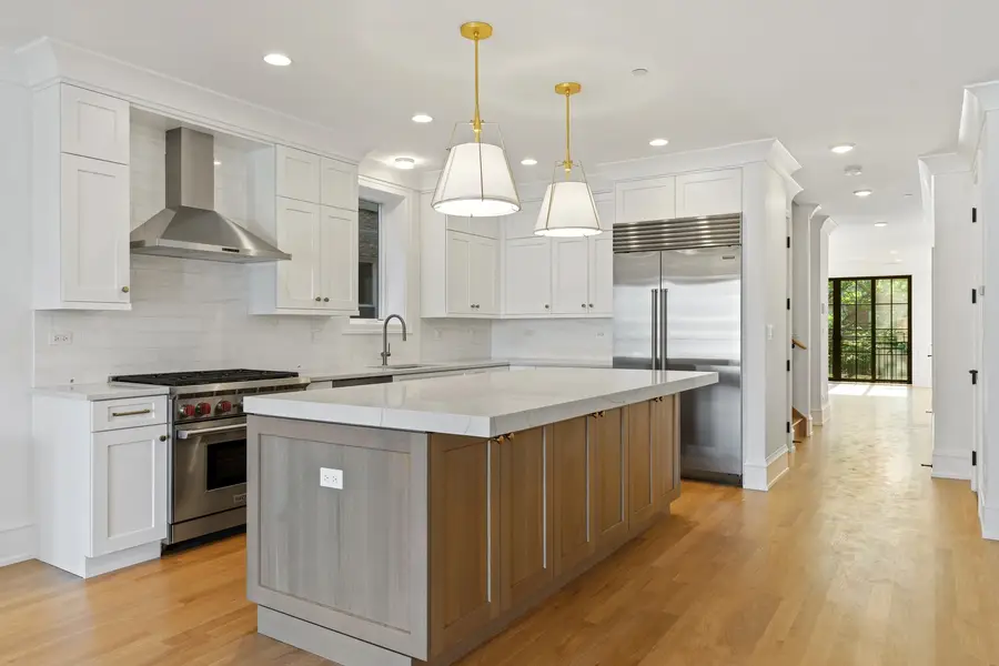 1942 N Orchard Street #2, Chicago, IL 60614 - Image #2