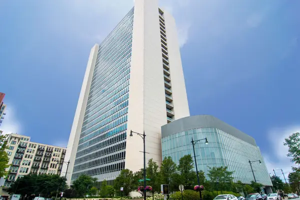 500 W Superior Street #1208, Chicago, IL 60654