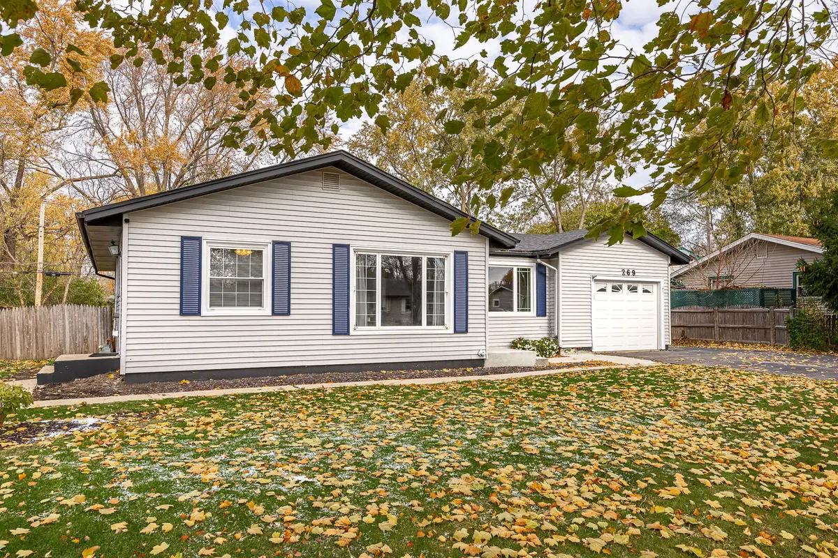 269 Thunderbird Trail, Carol Stream, IL 60188 - Image #1