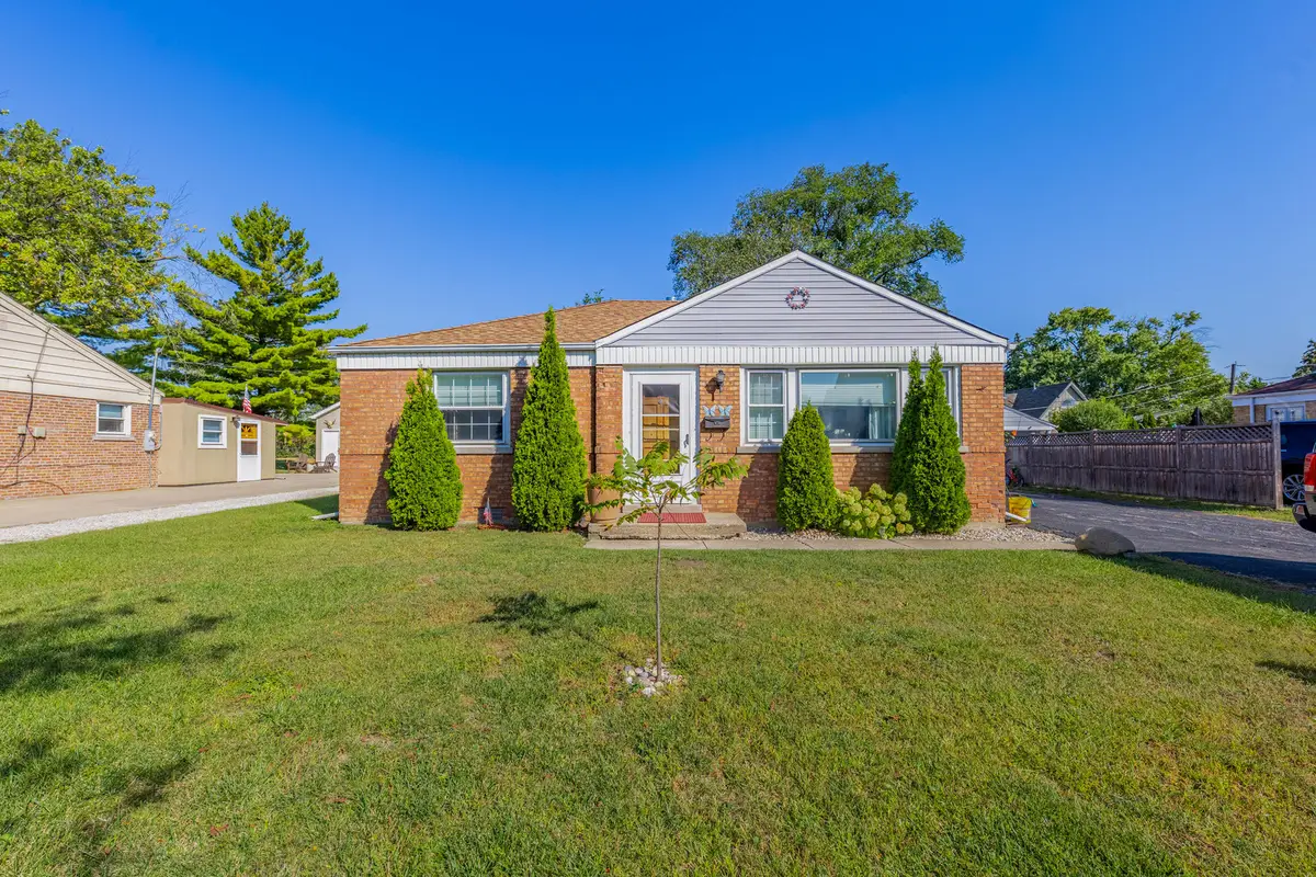 1966 Laura Lane, Des Plaines, IL 60018 - Image #1