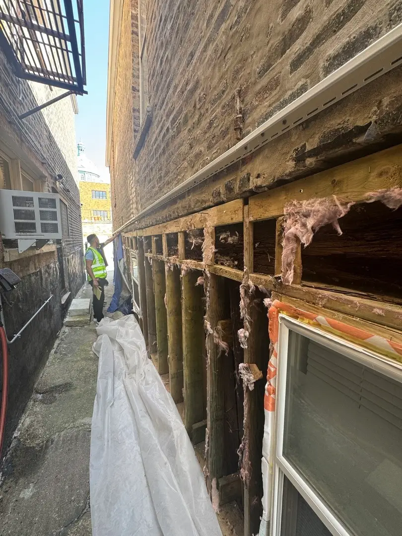 3212 S Aberdeen Street, Chicago, IL 60608 - Image #2