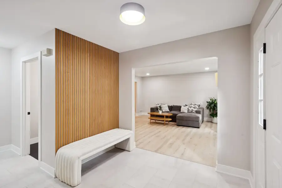 3175 Applewood Court, Highland Park, IL 60035 - Image #3