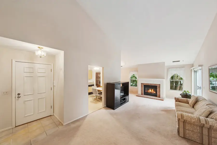 501 Aberdeen Lane #C, Prospect Heights, IL 60070 - Image #2