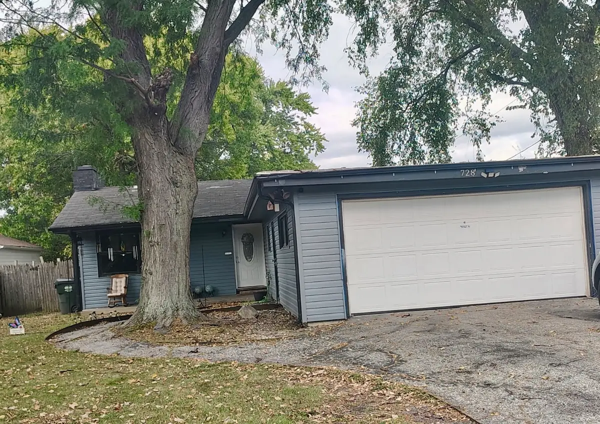 728 W Maple Avenue, Mundelein, IL 60060 - Image #1